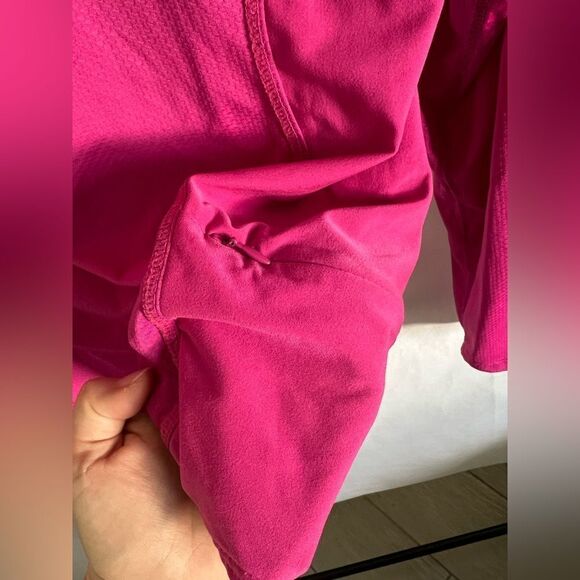 Nike Sphere Dry long sleeve shirt size Small Pink running shirt - Picture 4 of 7